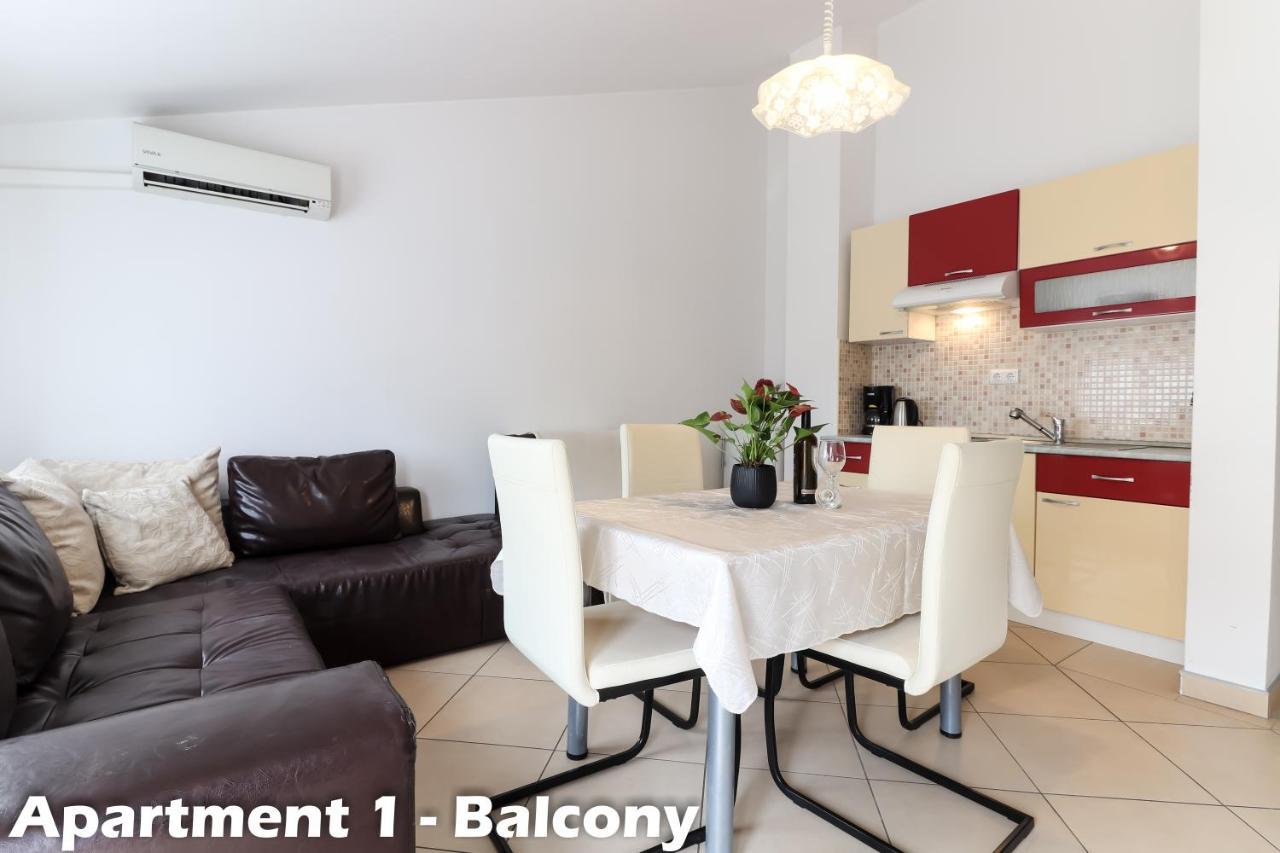 Apartments Juric Vrsar Exterior foto