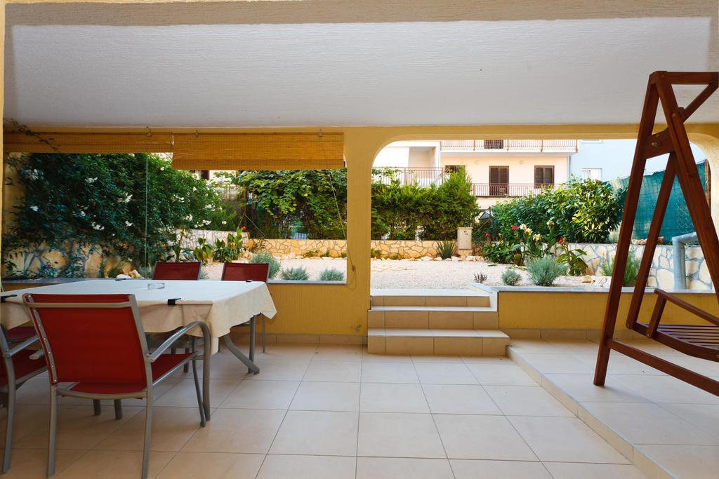 Apartments Juric Vrsar Exterior foto